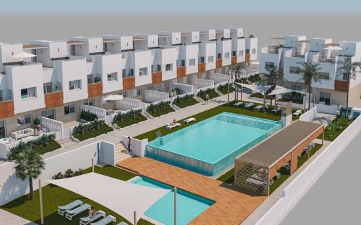 Cala Salada – Amplia casa adosada en esquina cerca de la costa