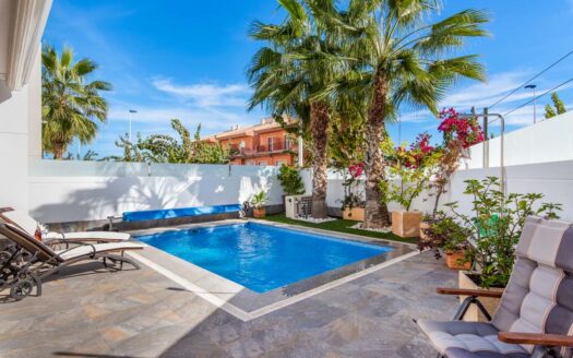 Villa exclusiva con piscina privada