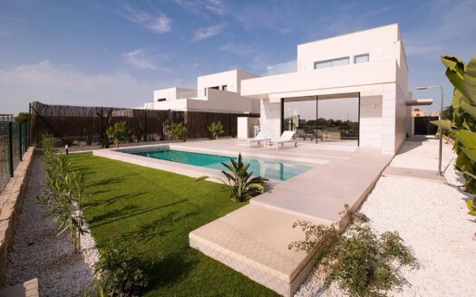Villas Los Montesinos – Moderne villa med basseng