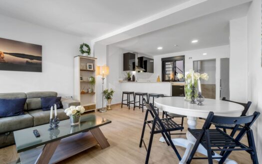 Volledig gerenoveerde woning in het centrum van Torrevieja