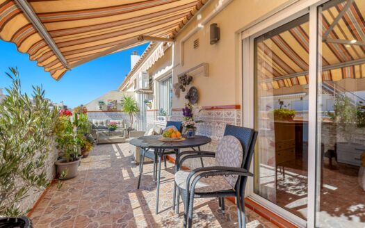 Nydelig toppleilighet i Torrevieja sentrum med stor solrik terrasse